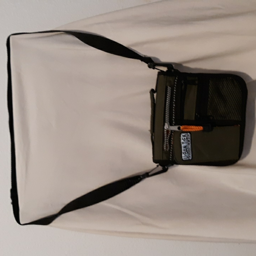 Urban trek cool wear